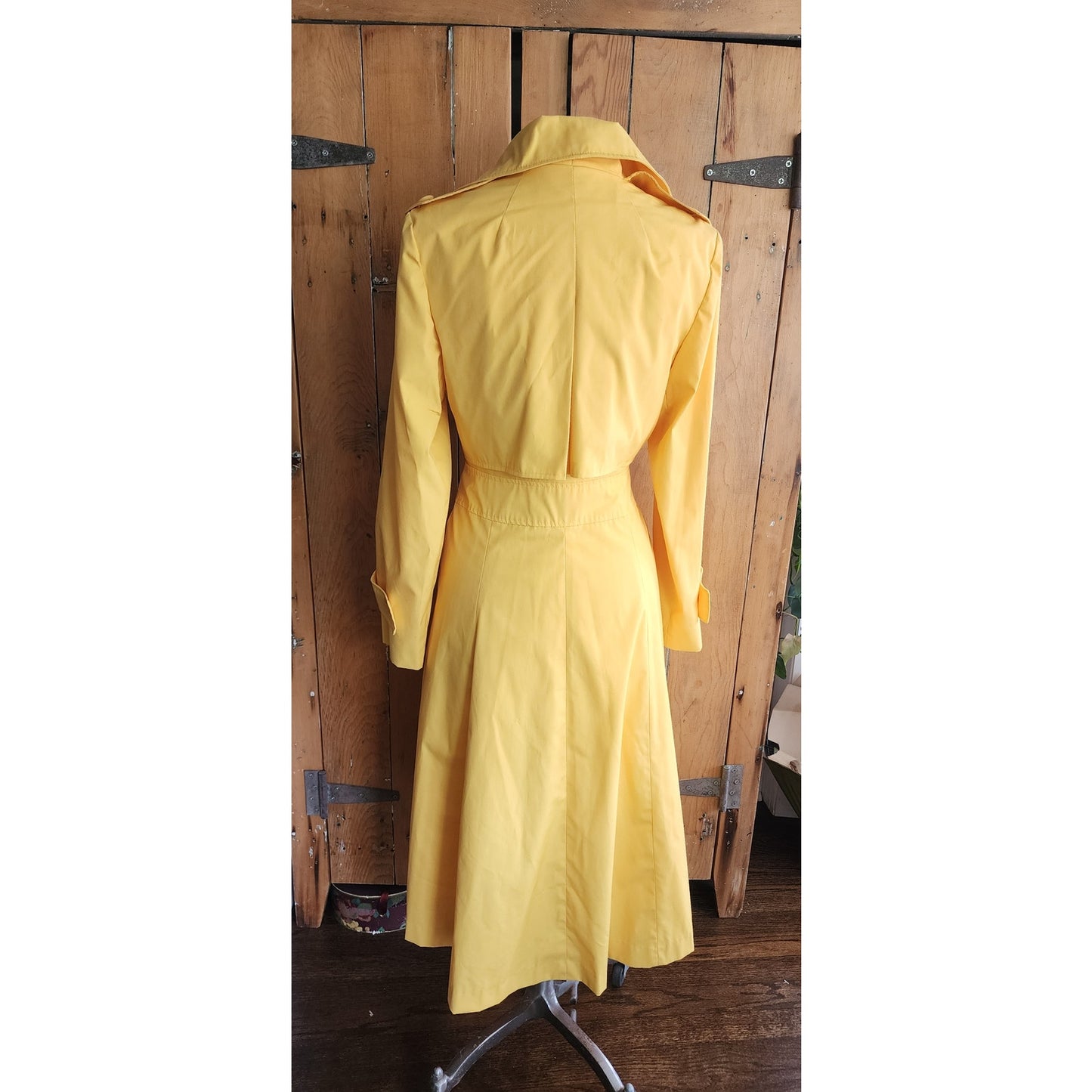 Vintage 70s Yellow Trench Coat Double Breasted Raincoat / S