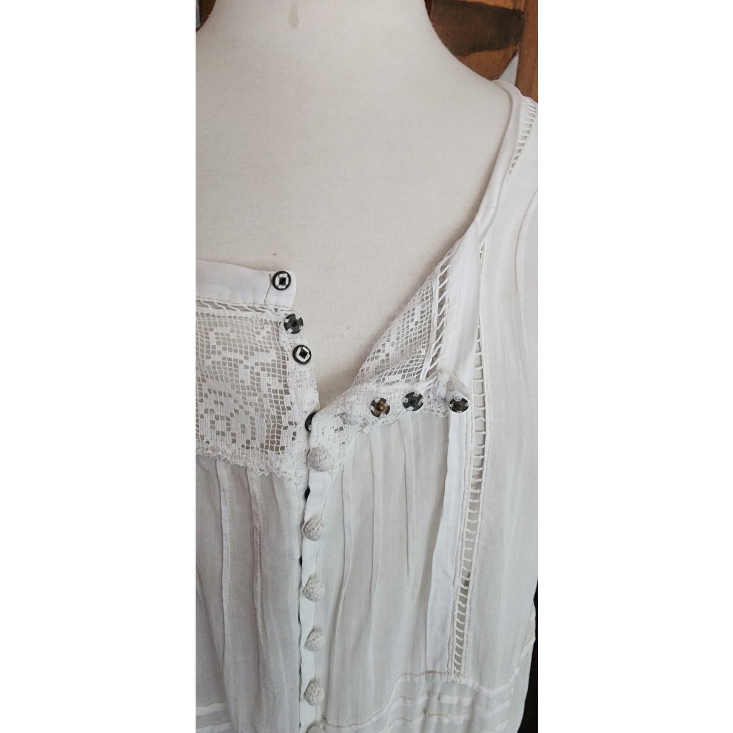 Antique 1910s White Lingerie Tea Dress Lawn Gown Crochet Lace Embroidery Drop Waist L