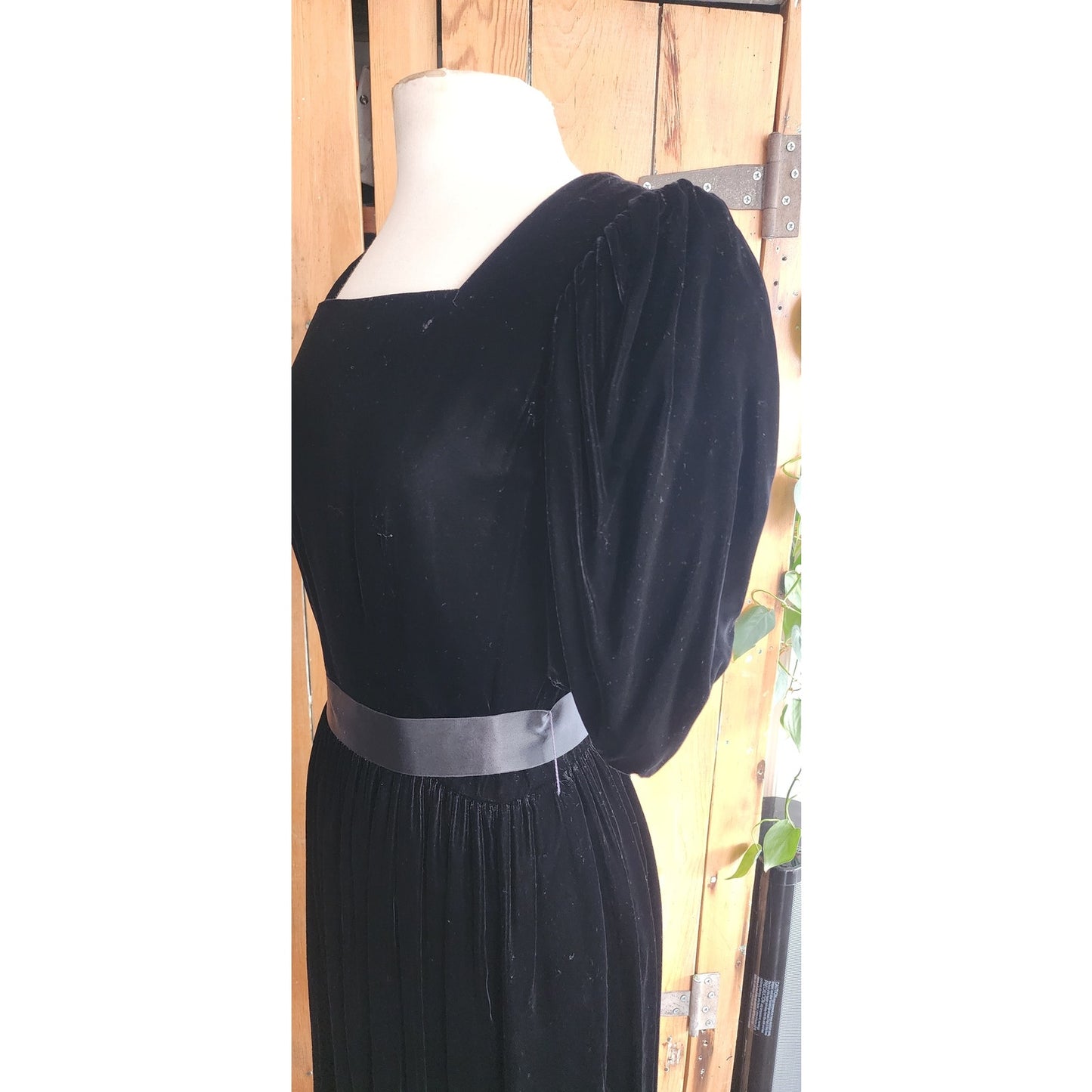Vintage 80s Black Velvet Party Dress Puffed Sleeves Kappi I Magnin