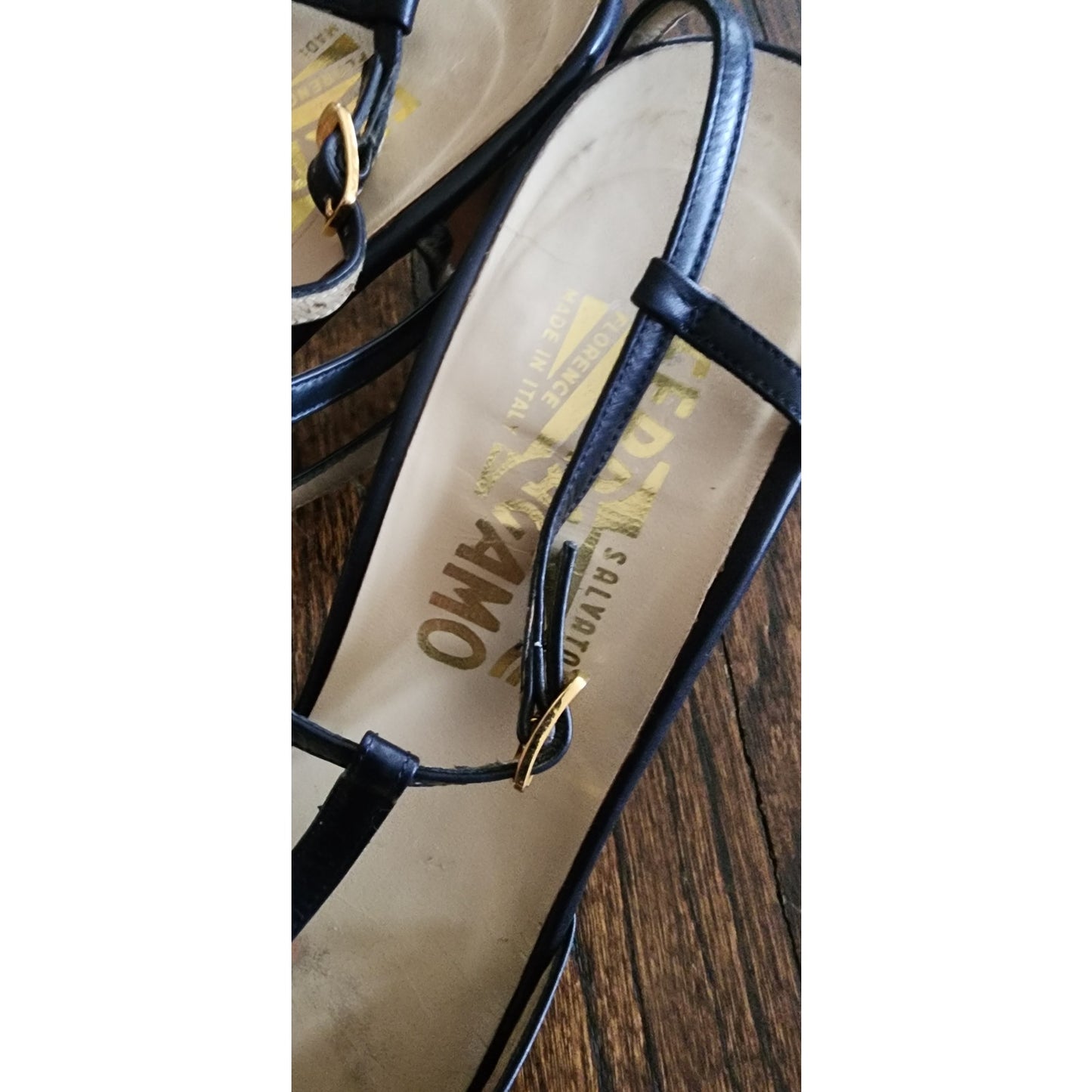 Vintage 70s Ferragamo Navy Blue Leather T Strap Dancing Shoes Mary Jane Heels 10AA