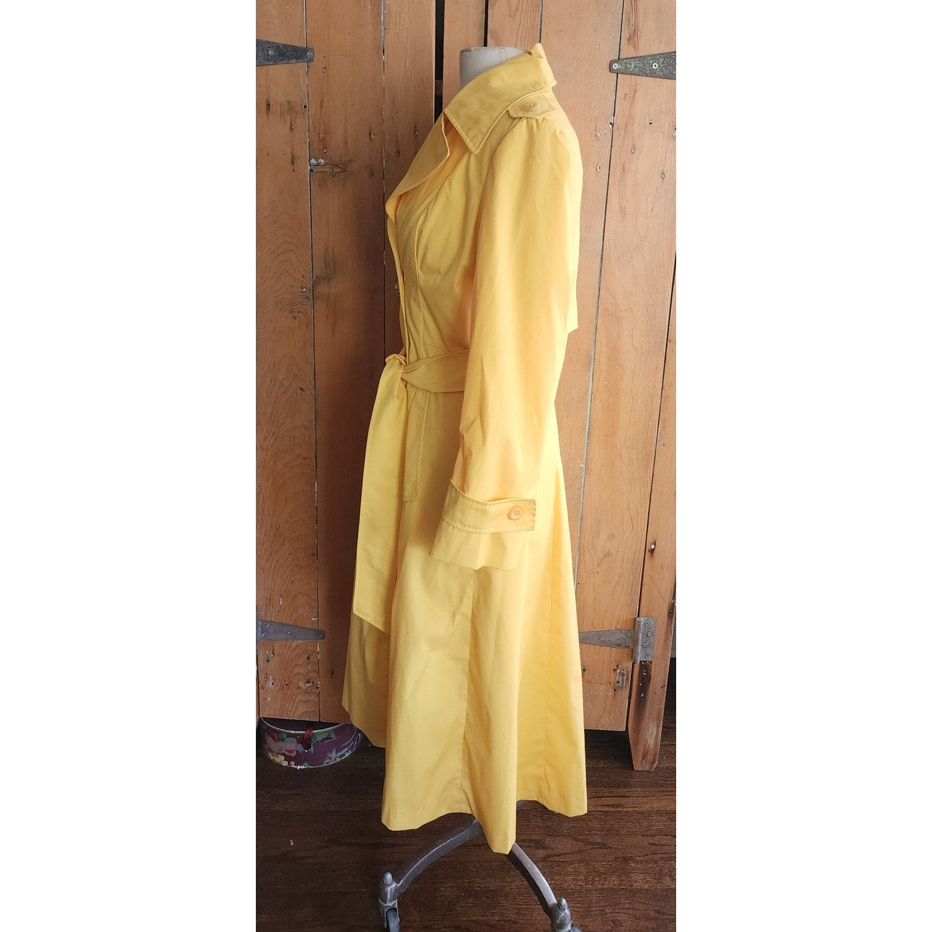 Vintage 70s Yellow Trench Coat Double Breasted Raincoat / S