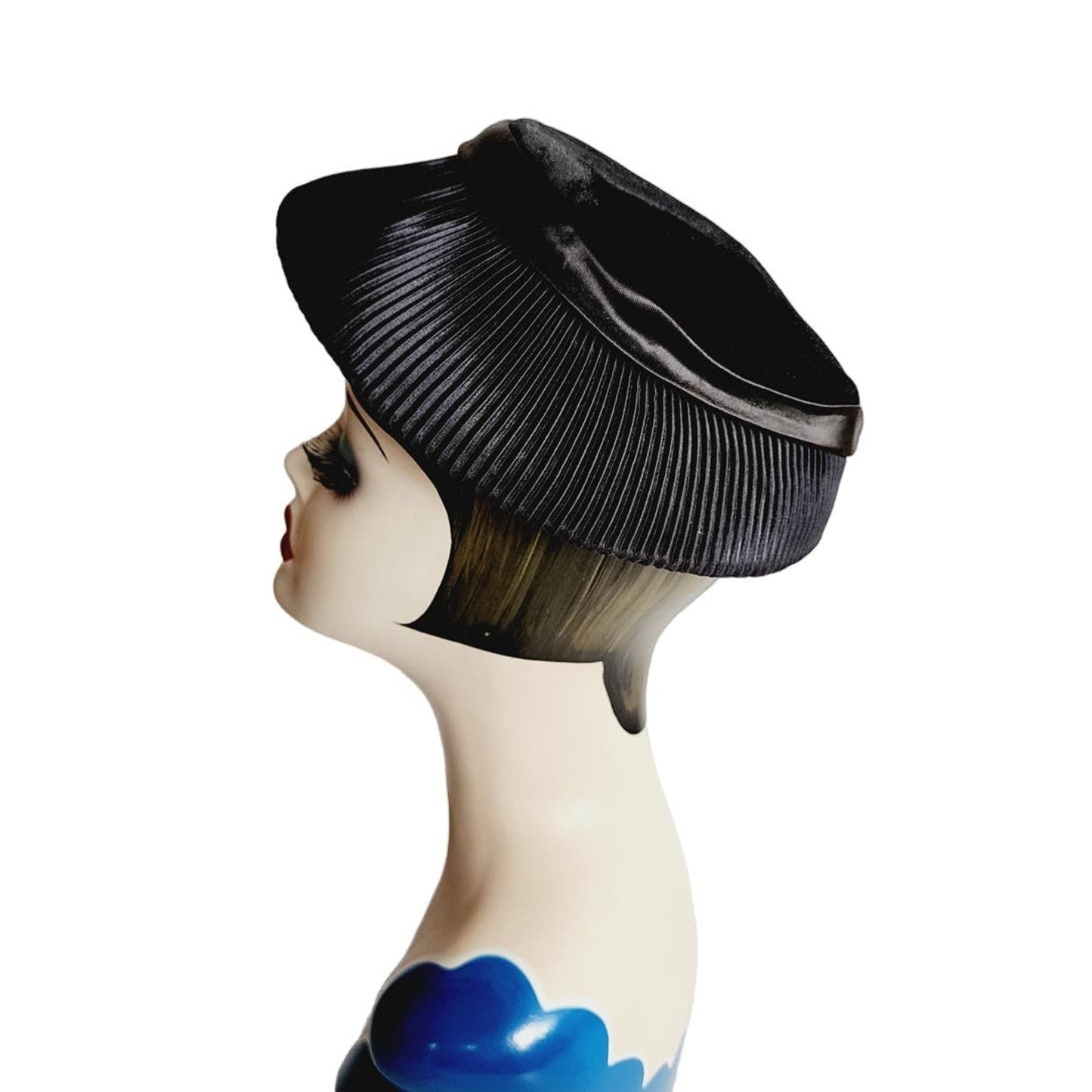 Vintage 50s Black Hat Saucer Style Velvet & Satin