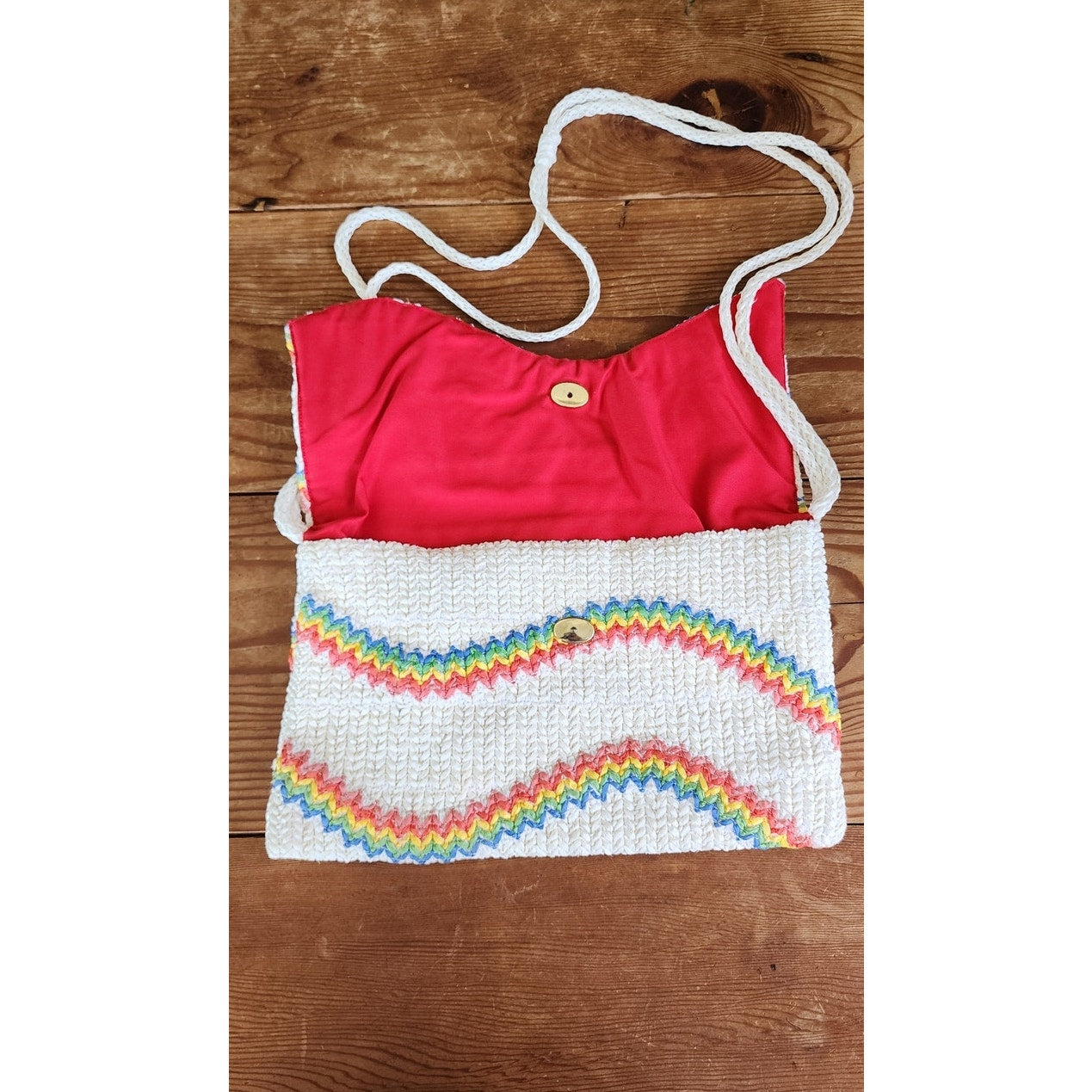 Vintage 70s Straw Shoulder Bag Rainbow Waves