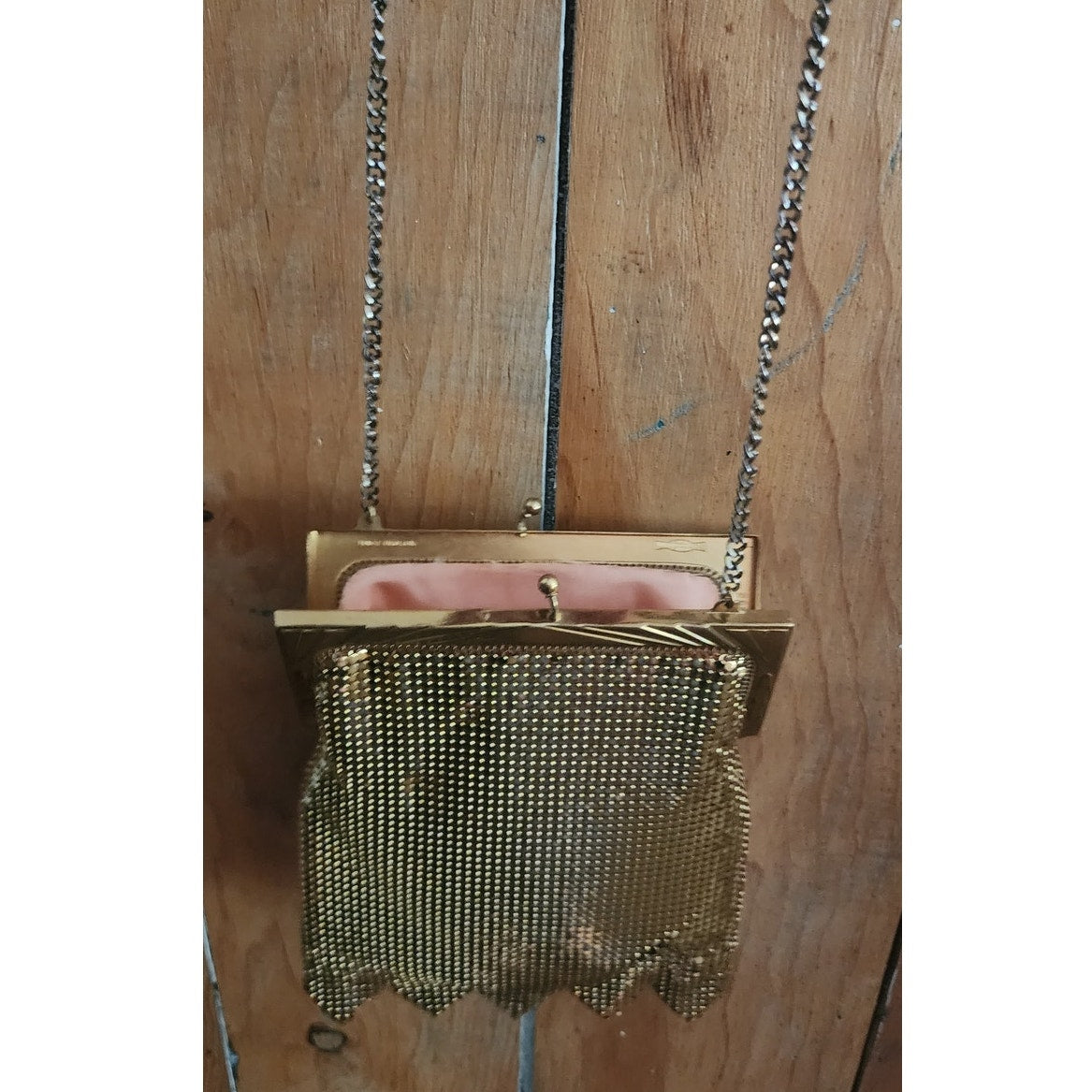 Vintage 50s Whiting & Davis Gold Mesh Bag Dressy Evening Purse Scallop Hem Art Deco Frame