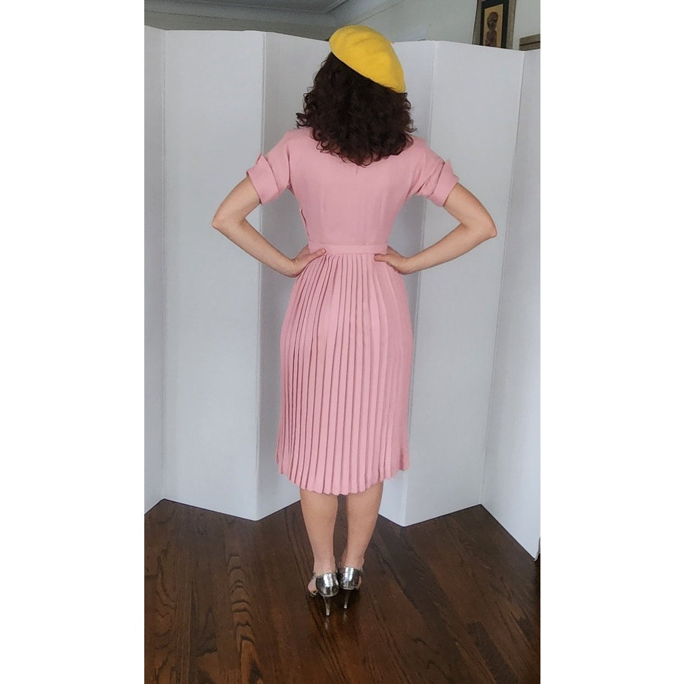 Vintage 40s Pink Dress Pleated Wool Belted w/Rhinestone Pin / S