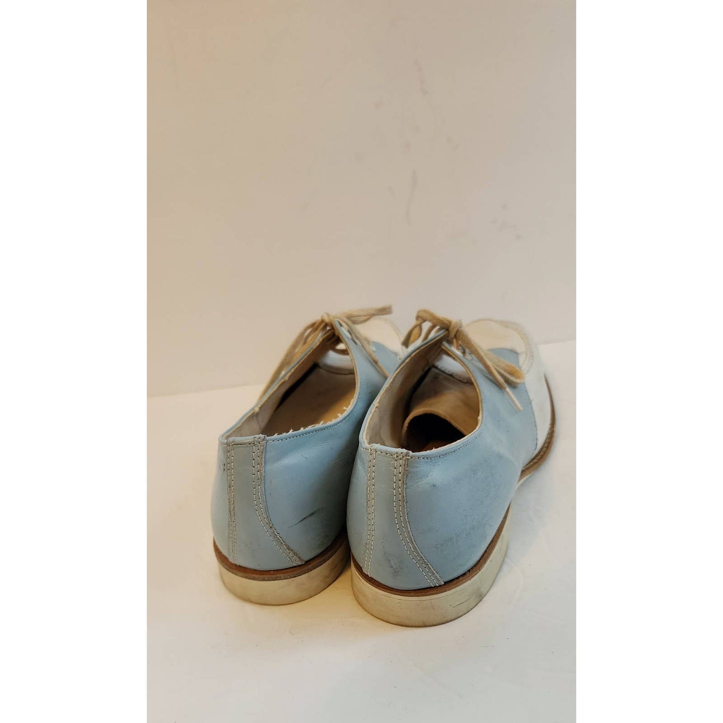 Vintage 50s Sealand Shoes Ladies Bowling or Saddle Lace Ups Blue White 10.5