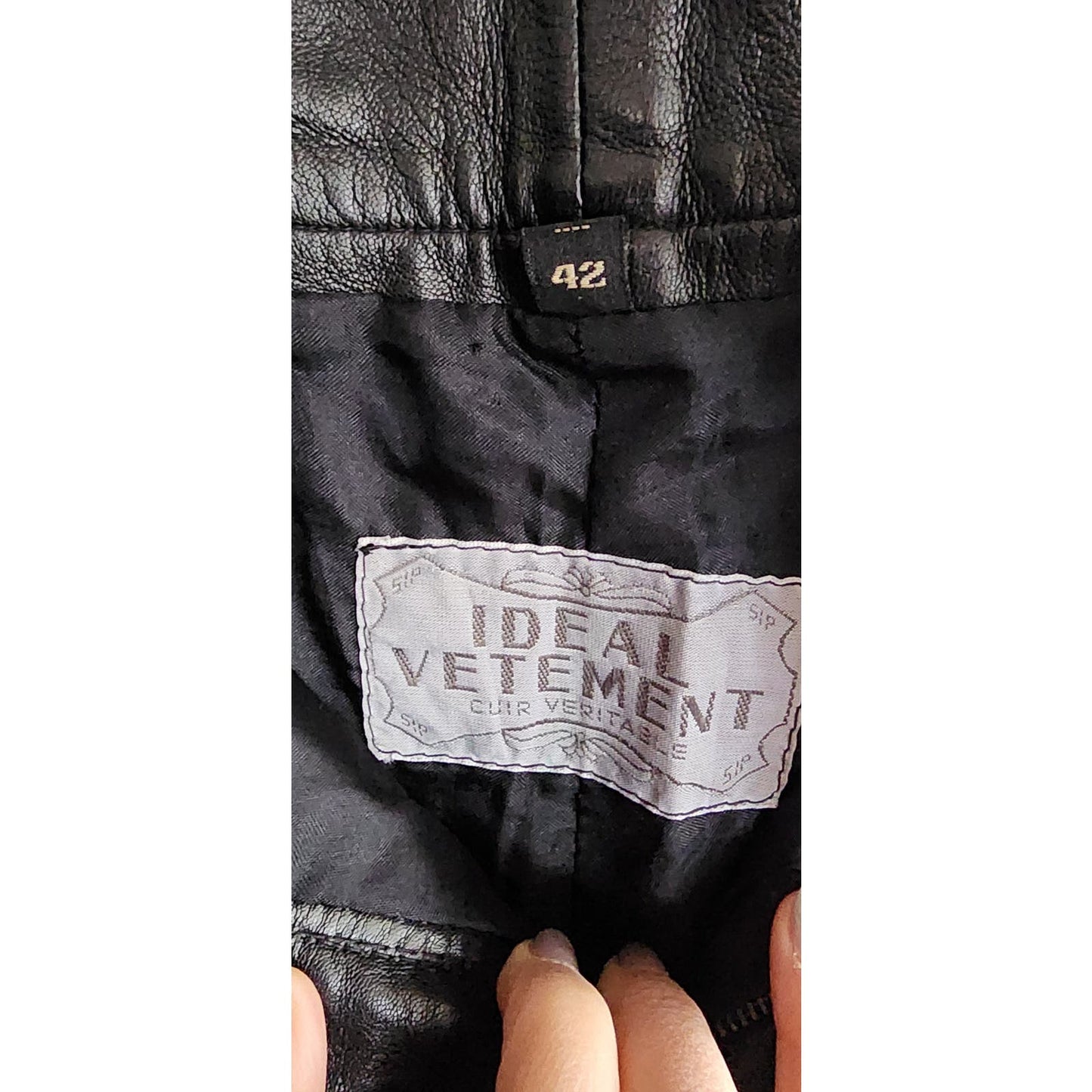 Vintage 80s Black Leather Shorts Ideal Vetement 42
