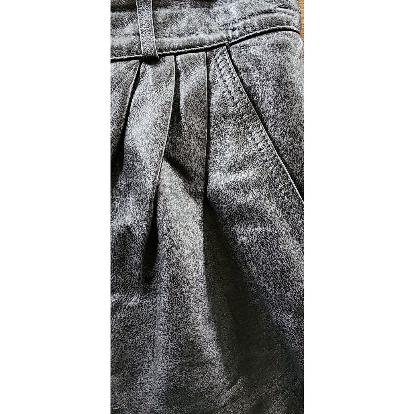 Vintage 80s Black Leather Shorts Ideal Vetement 42