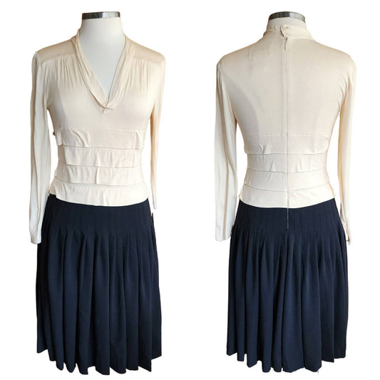 Vintage Y2K Chanel Dress Cream Black Pleated Long Sleeve