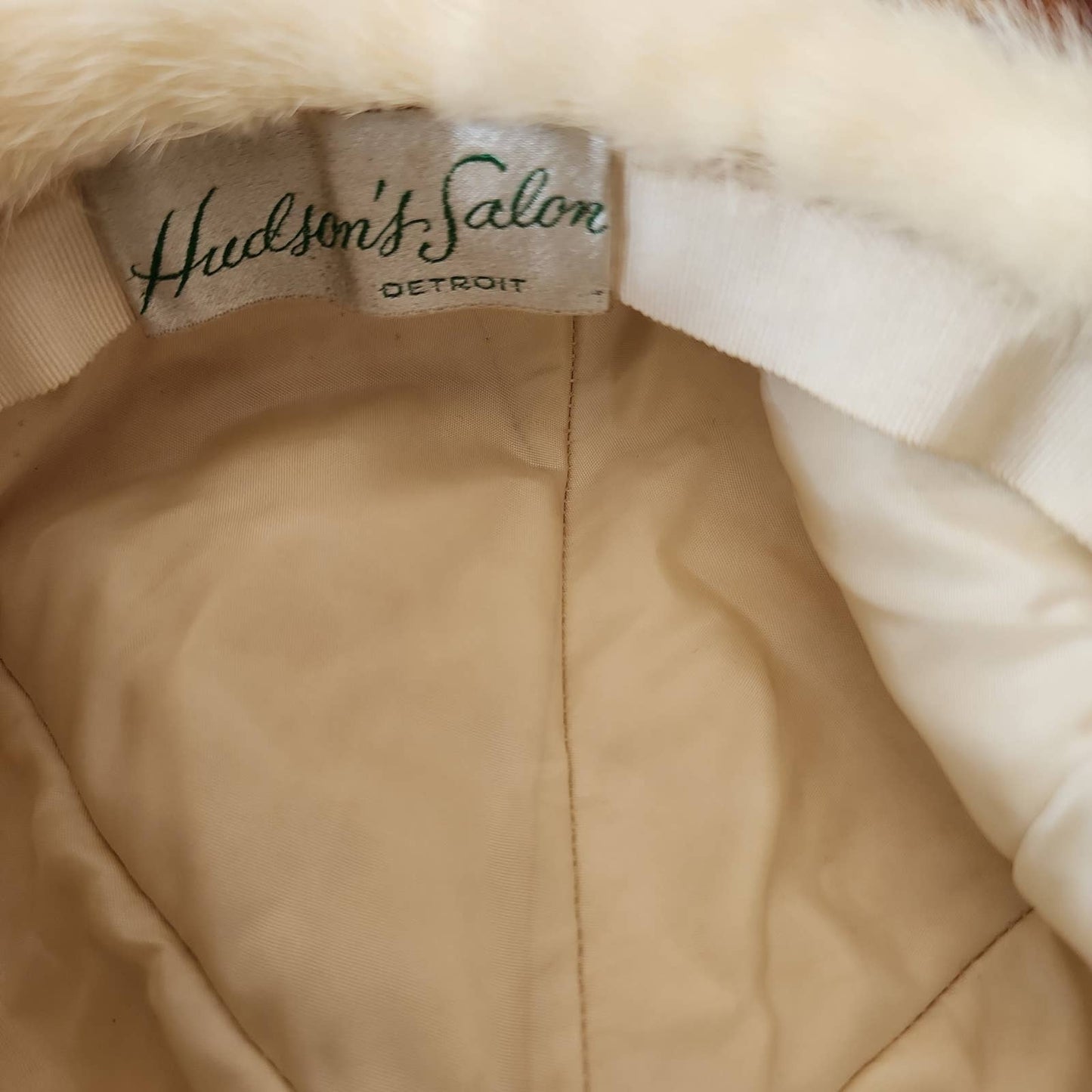 Vintage 60s White Mink Fur Hat Pillbox Beanie Hudson's Salon Detroit