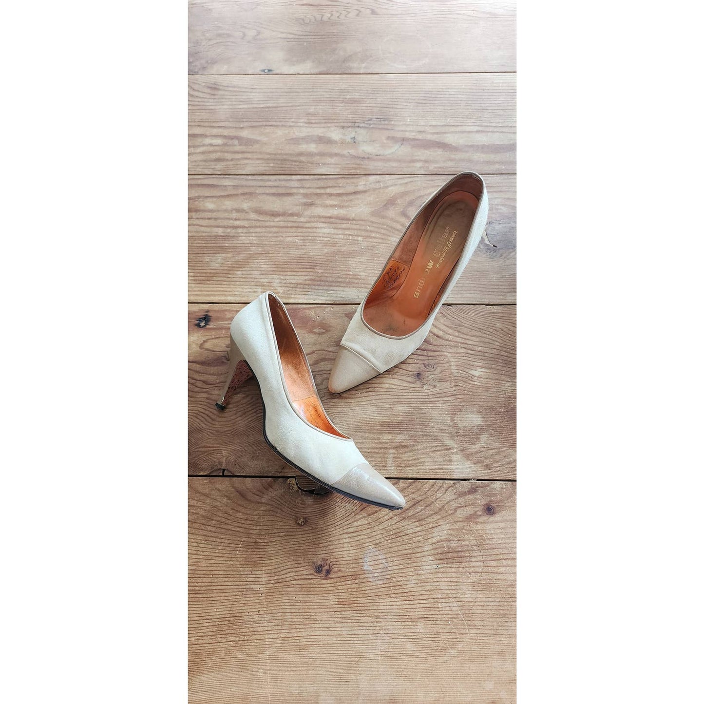 Vintage 50s Beige Shoes High Heels Pointy Toe Andrew Geller Two Toned 8.5