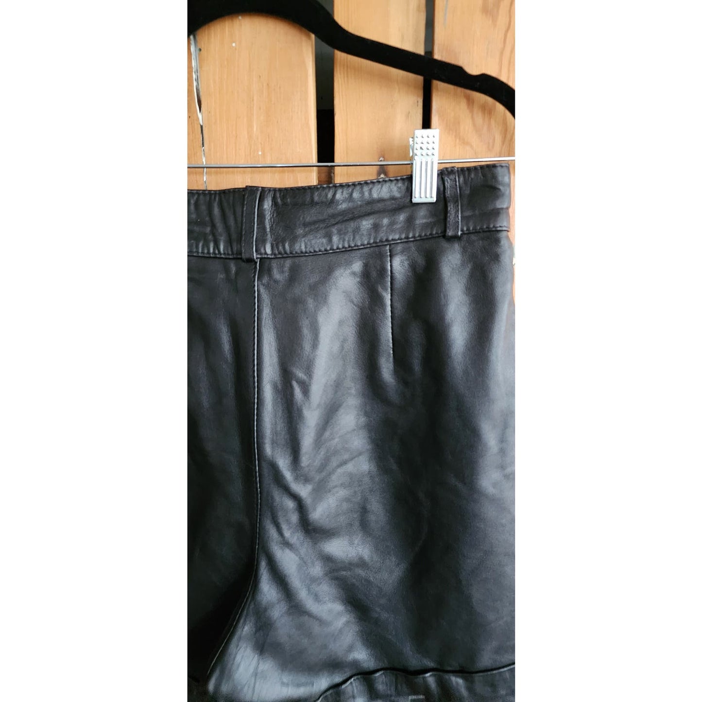 Vintage 80s Black Leather Shorts Ideal Vetement 42