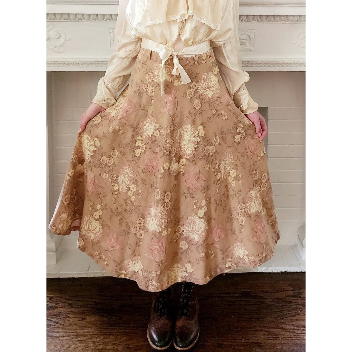 Vintage 70s Long Floral Print Skirt Peach Canvas