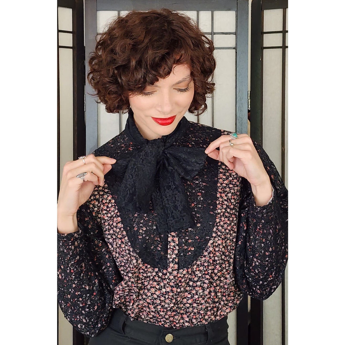 Vintage 80s Blouse Puffed Sleeves Dark Floral Print w/Black Lace Neck Scarf