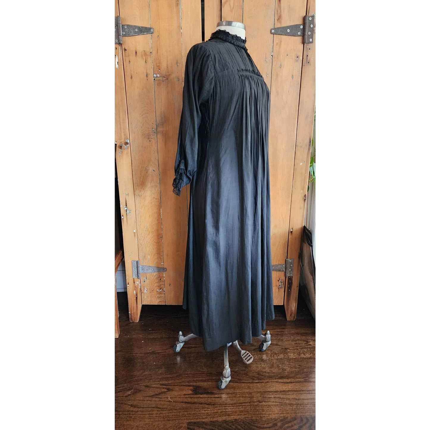 Antique 1910s Black Day Dress Long Sleeves Pleated Cotton Edwardian M