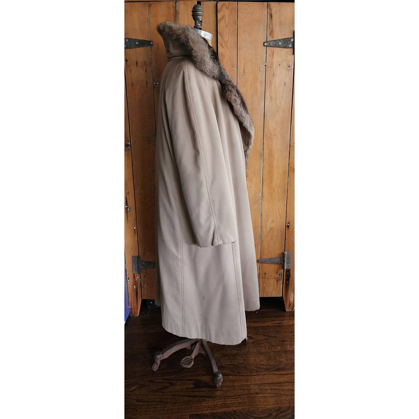 Vintage 70s Possum Fur Coat Reversible Beige