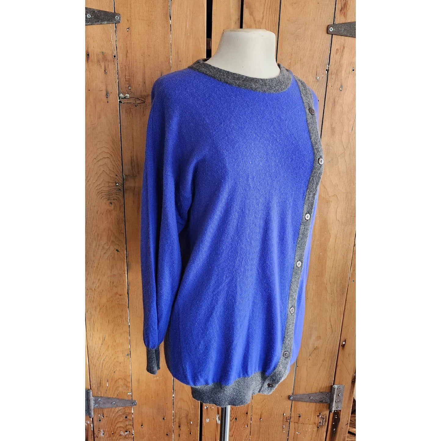 Vintage 80s Cashmere Pringle Sweater Blue Gray Hip Length
