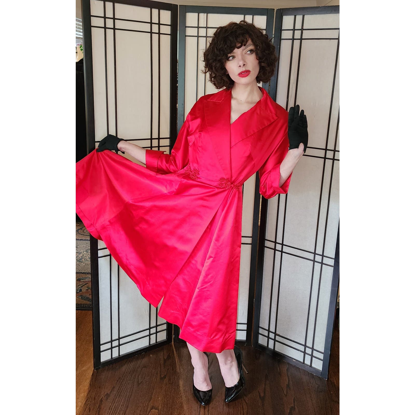 red satin 50s dress Vintage 1940s or Early 1950s Venetian Red (brick to Rust Terracotta) Dress Shoulder Pads Mid Calf Cross Heart V Neck Wing Collar Fit & Flare