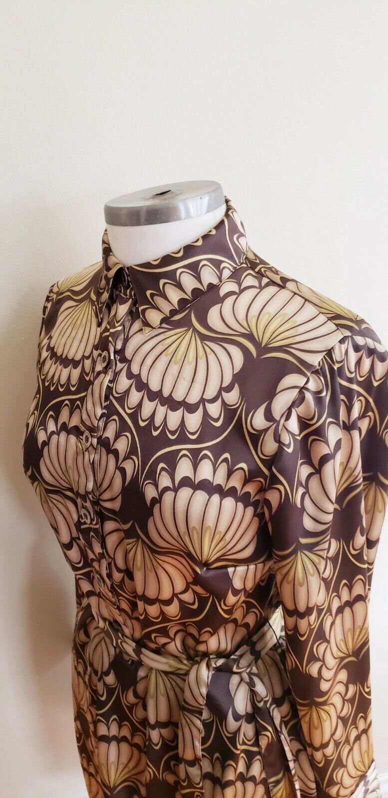 Button Down Long Sleeved Dress Designer Michael Kors Retro Print Pattern Brown Gold Swirly Pattern