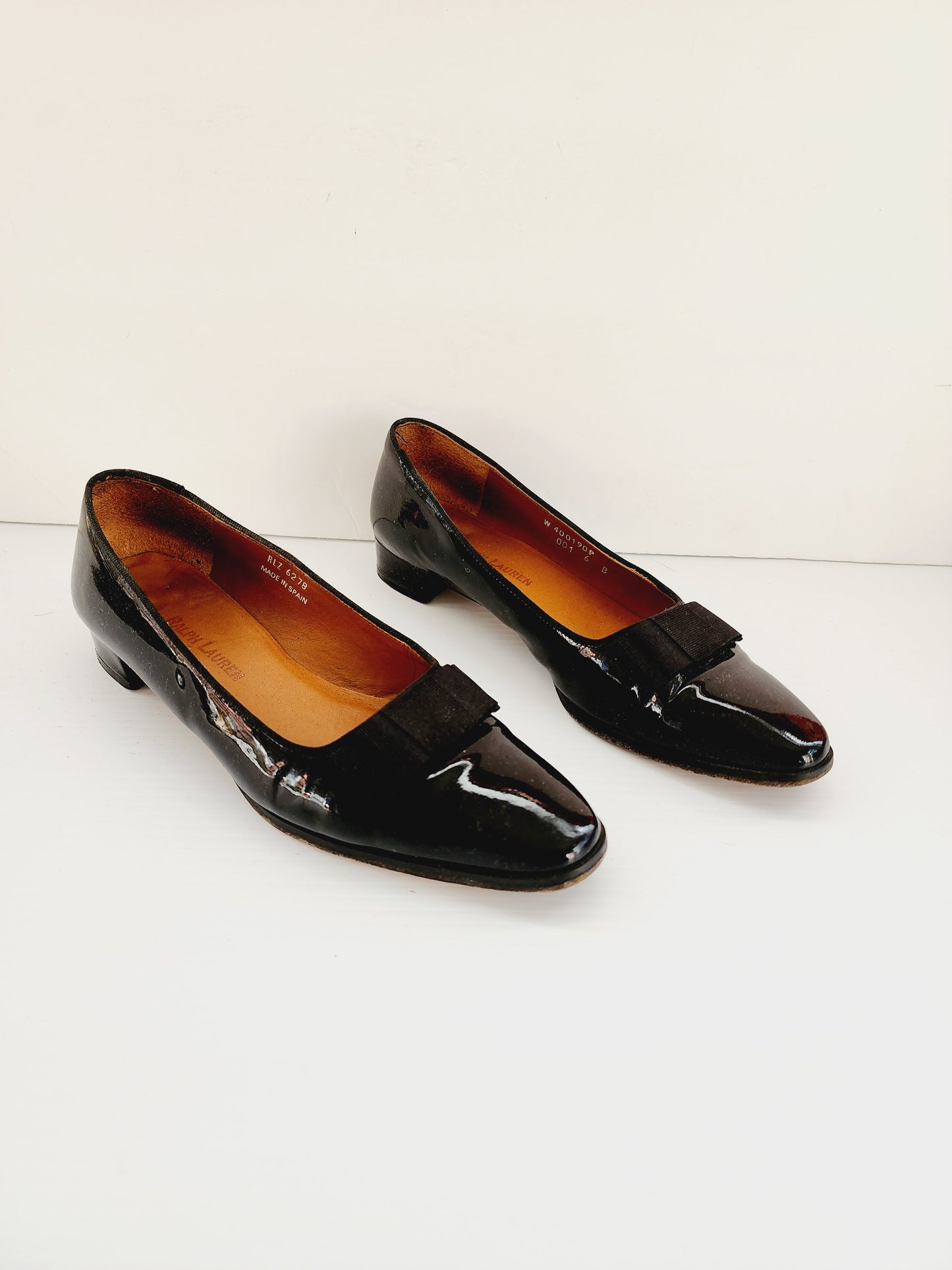 80s 90s Ralph Lauren Shoes Black Patent Leather Ballerina Flats in Box Size 6 The Olivia Pump