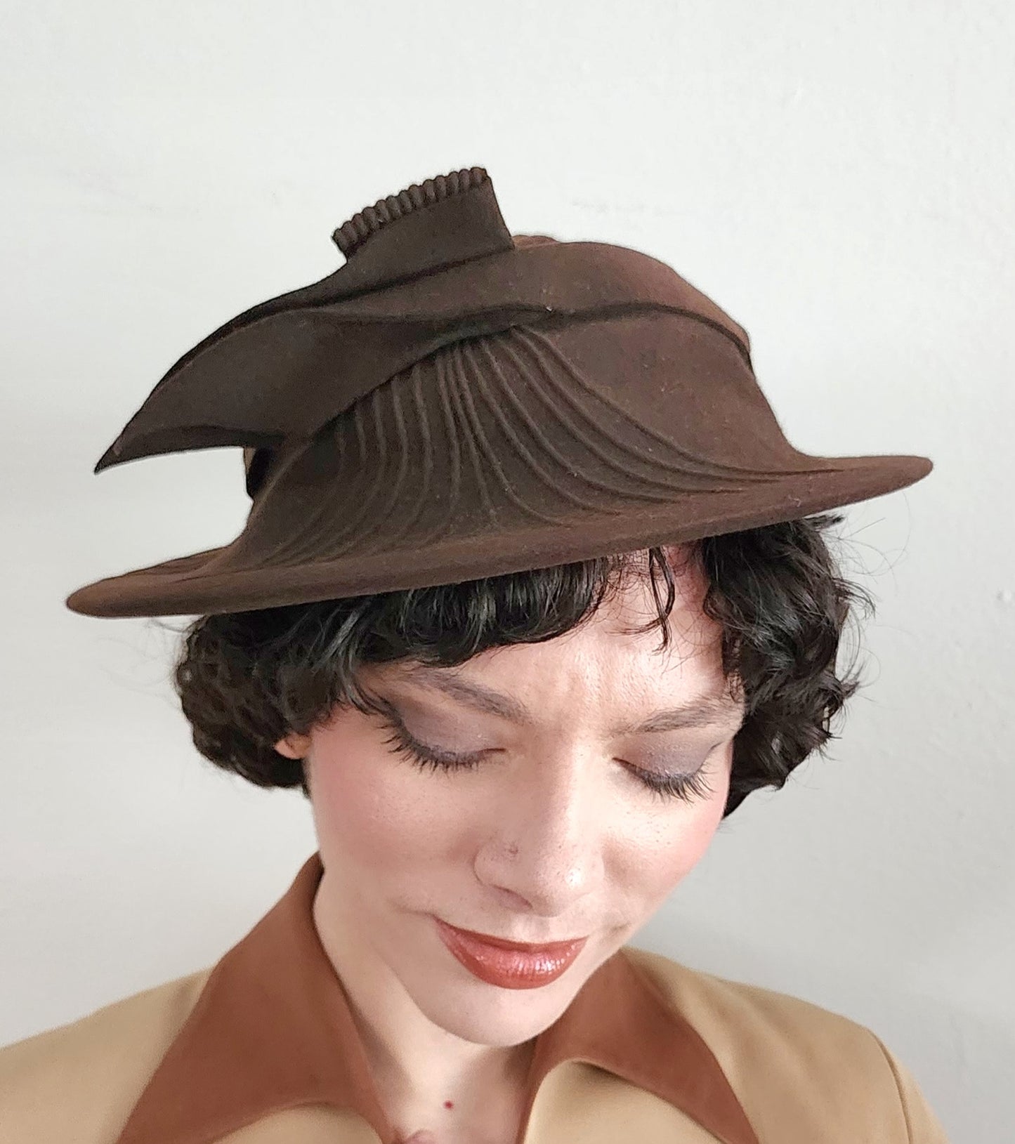 30s Brown Wool Hat with Ribbing and Asymmetrical Sash Panel Blum's Evanston