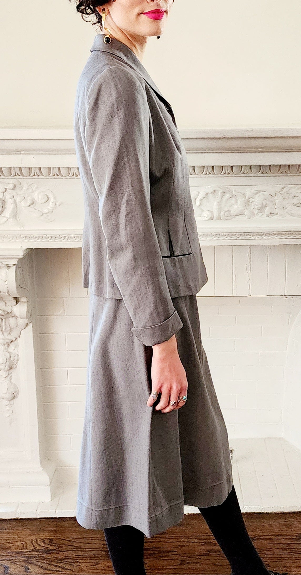 1940s Gray Wool Skirt Suit Blazer & Skirt Ensemble
