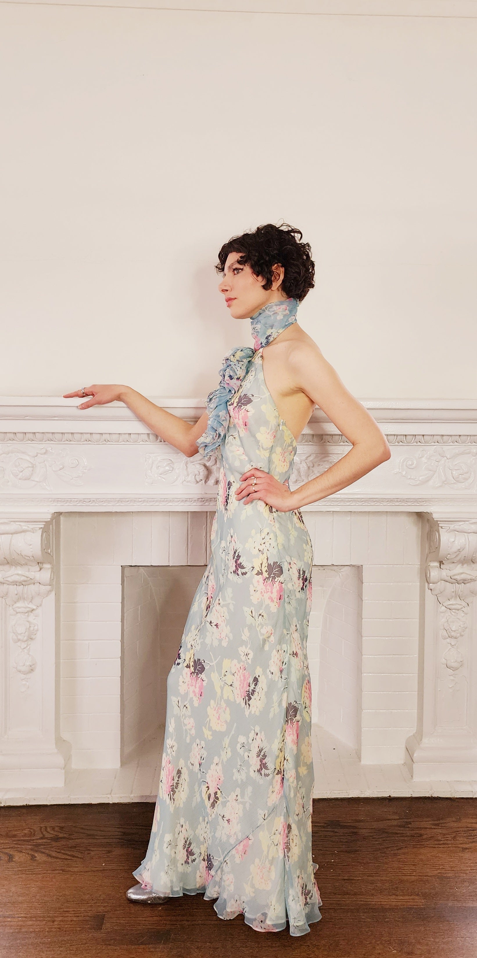 ミストレアスFlower Embroidery Halterneck Dress Kohen_Halterneck_Flower_Embroi