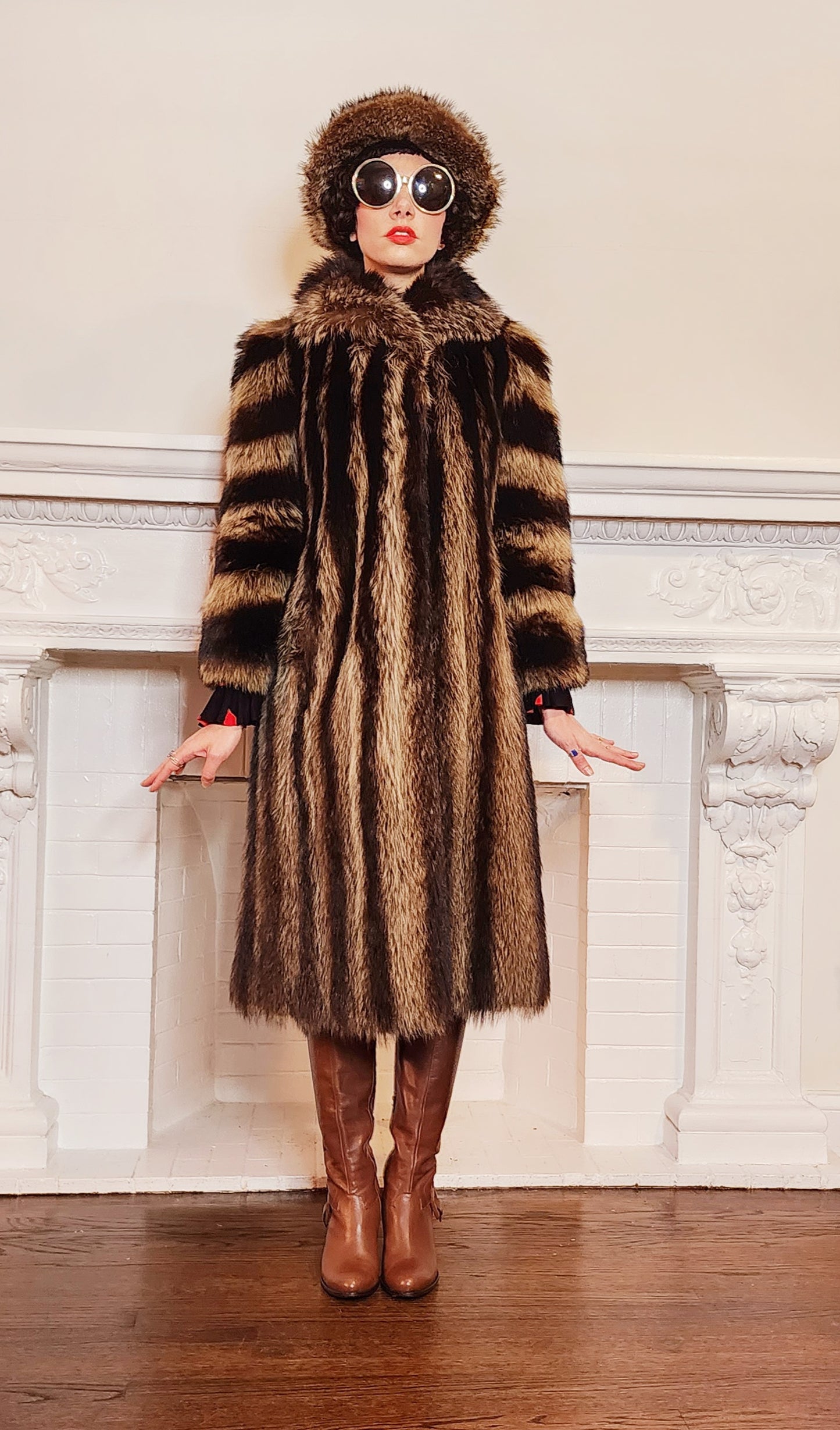 80s 70s Long Raccoon Fur Coat with Large Collar by Tibor Furs Small