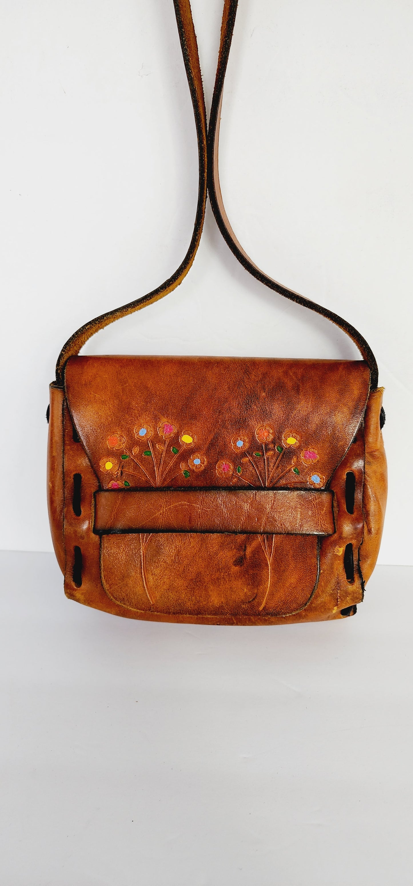 1970s Brown Hippie Shoulder Bag in Distressed Tooled Leather w/Colorful Flowers