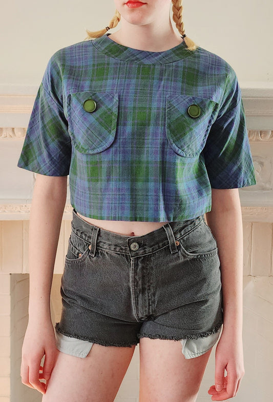 60s Cotton Crop Top in Blue Plaid w/Back Button Closure & Short Sleeves / M