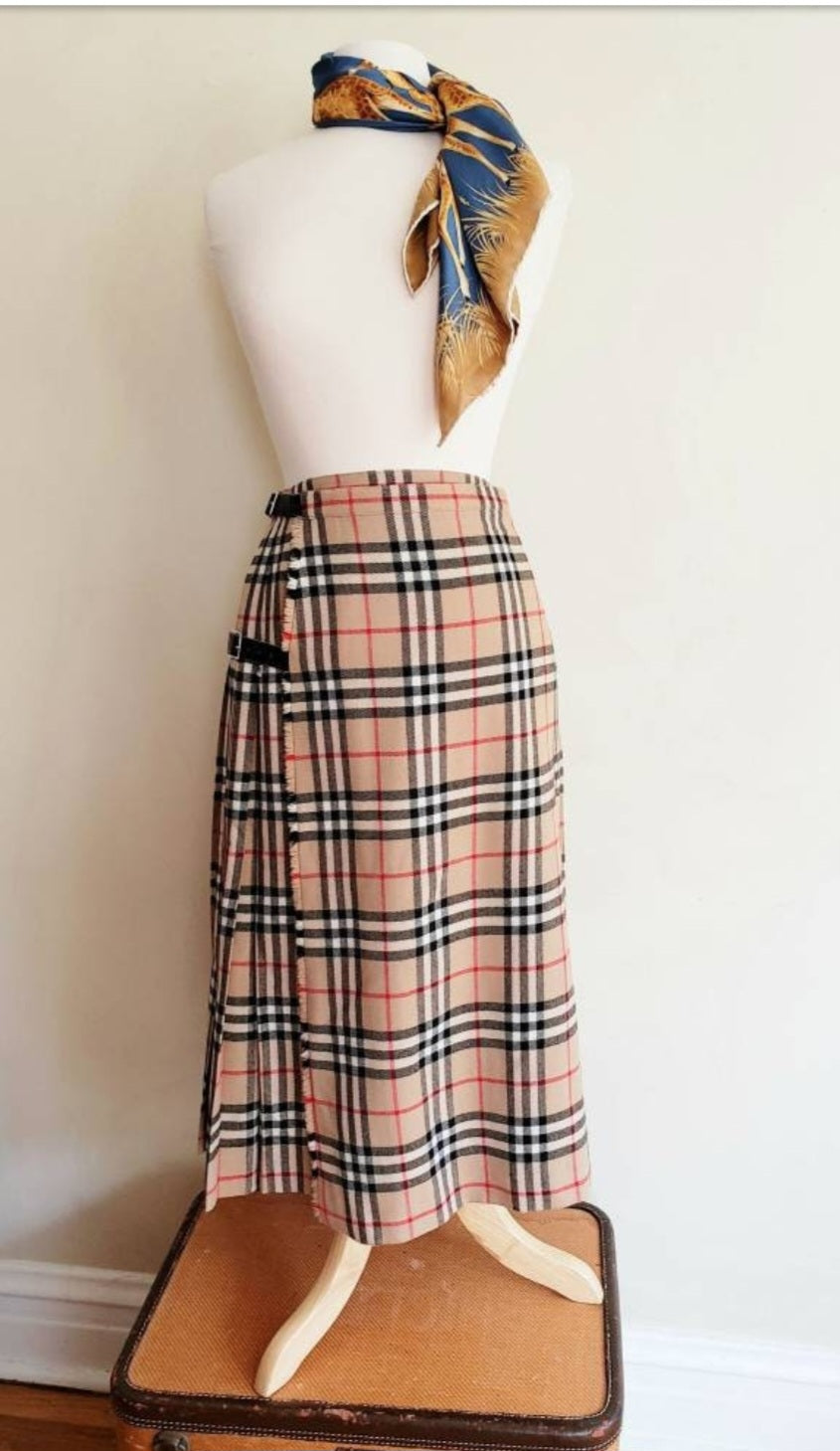 1970s Burberry Skirt Signature Plaid Wrap Around Kilt Archive Beige / 70s Designer British Tartan House Check Pleated Midi Skirt / M