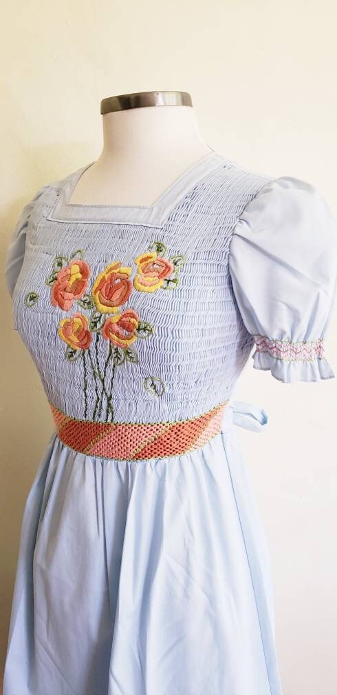1960s Blue Peasant Dress Girls Teen Chinese Rose Brand / 60s Short Puffed Sleeves Dress Embroidery Smocking Cottagecore / S / June