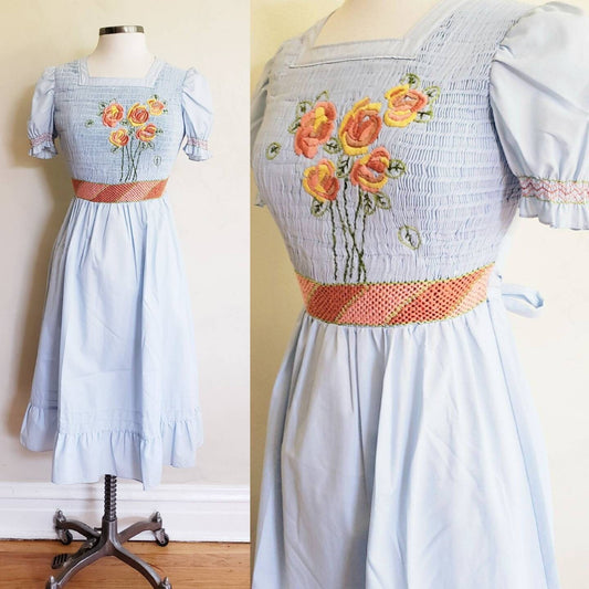 1960s Blue Peasant Dress Girls Teen Chinese Rose Brand / 60s Short Puffed Sleeves Dress Embroidery Smocking Cottagecore / S / June