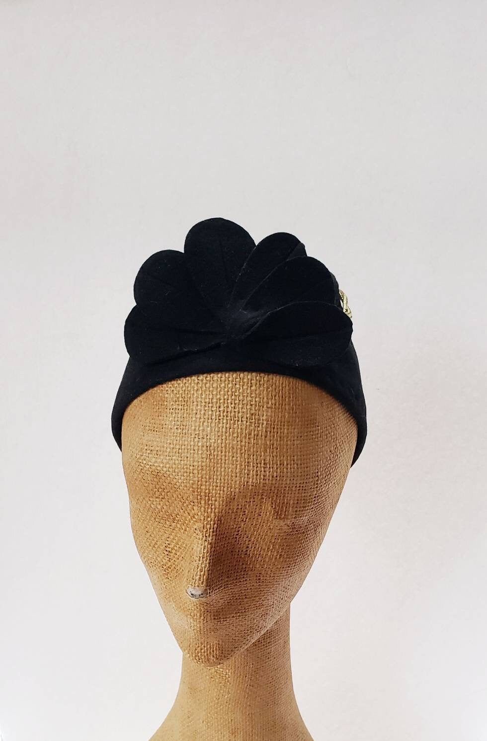 1930s Black Wool Toque Gold Braiding / 30s Art Deco Soft Evening Cocktail Dressy Hat / Erta