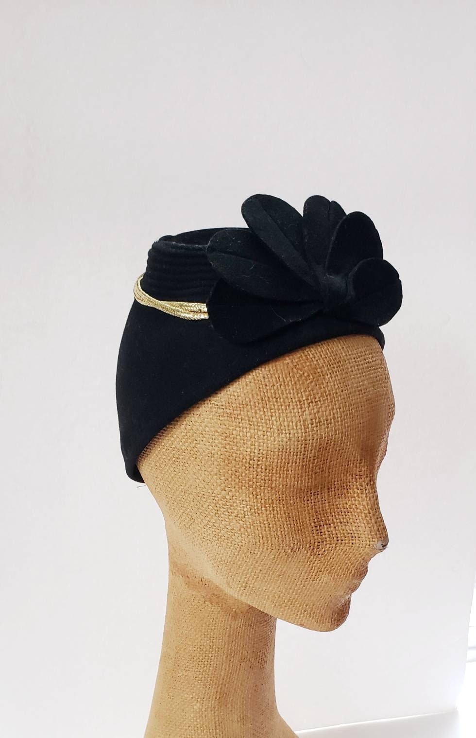 1930s Black Wool Toque Gold Braiding / 30s Art Deco Soft Evening Cocktail Dressy Hat / Erta