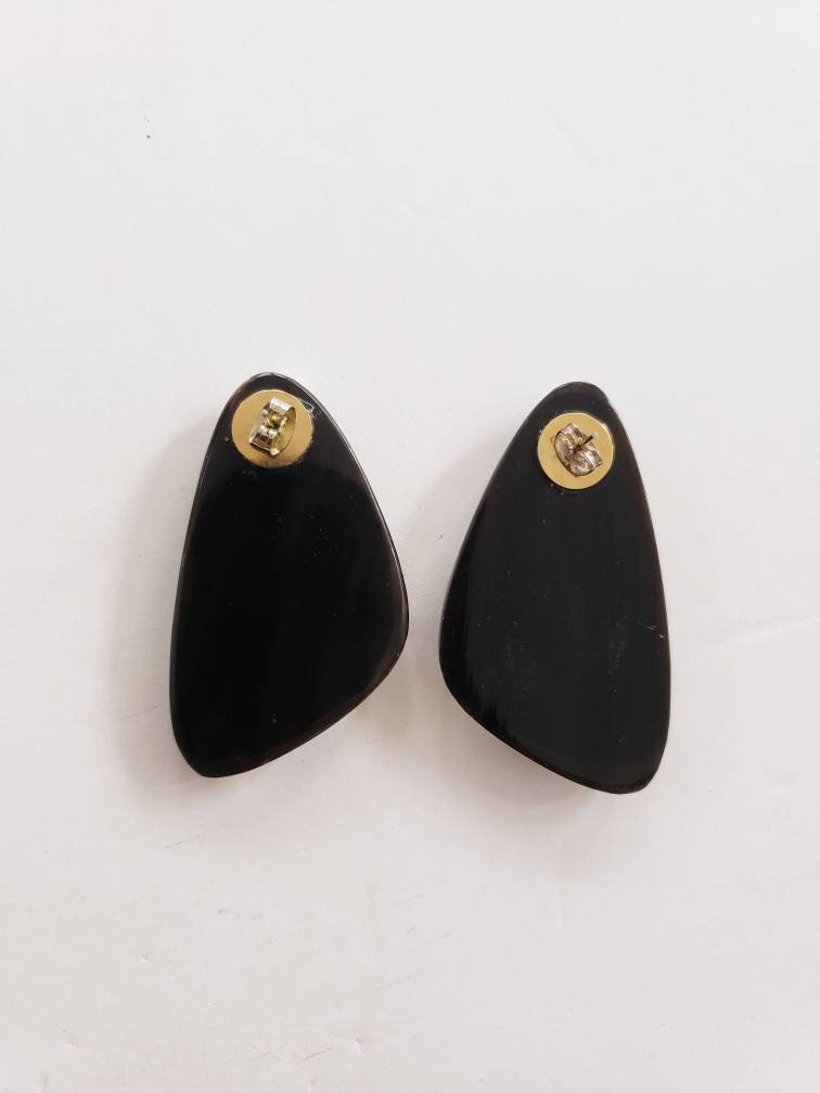 60s Black and White Striped Earrings / 60s Geometric Triangle Shaped Mod Op-Art Earrings Stripes / Gemma