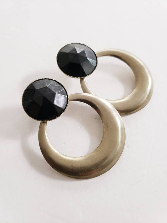 1980s Oversized Earrings Black and Silver Hoop Dangles / Melisandre